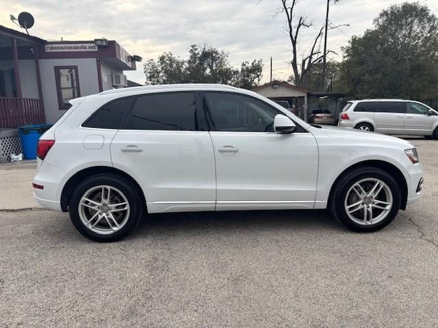 Audi Q5 Vehicle Image 06