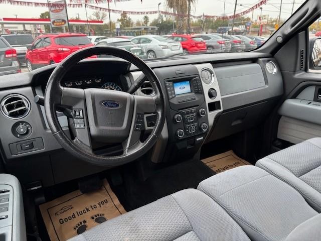 Ford F-150 Vehicle Image 12