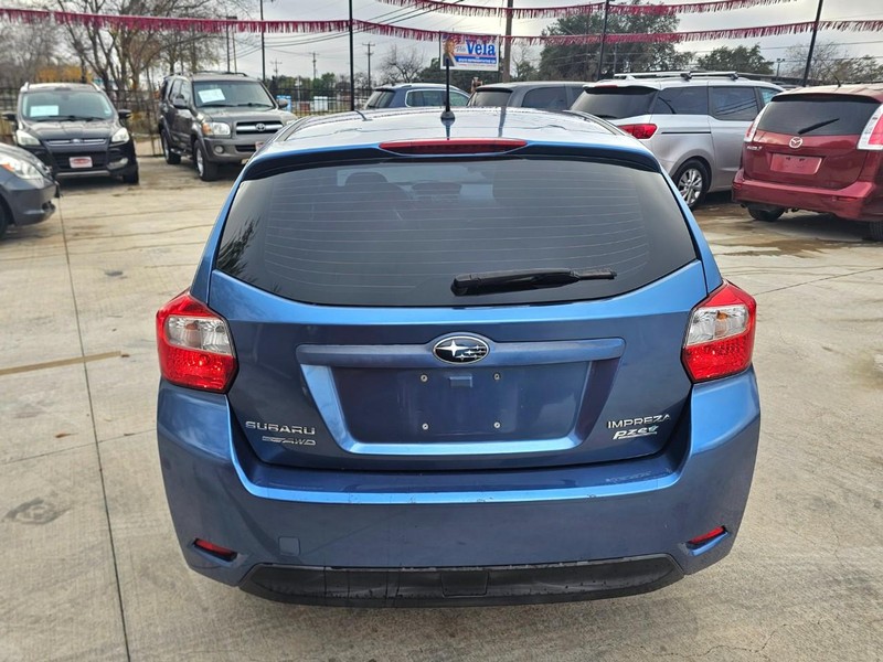 Subaru Impreza Wagon Vehicle Image 04