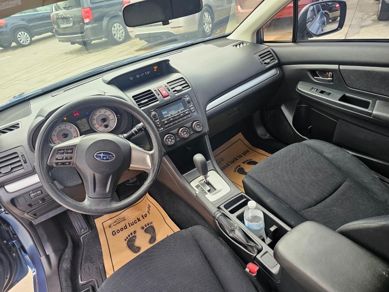 Subaru Impreza Wagon Vehicle Image 15