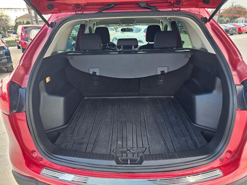 Mazda CX-5 Vehicle Image 05