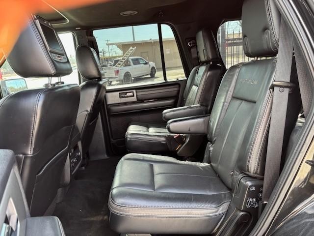 Ford Expedition Vehicle Image 13