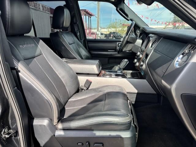 Ford Expedition Vehicle Image 19