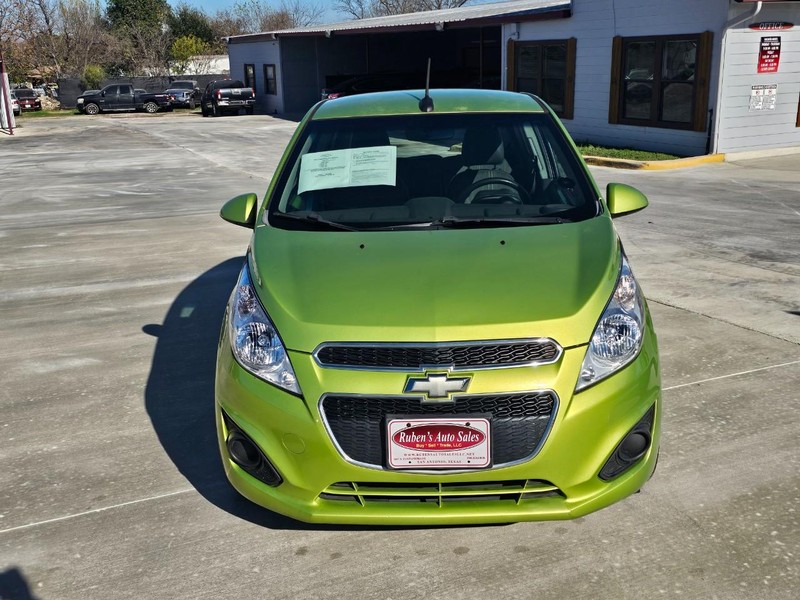 Chevrolet Spark Vehicle Image 10