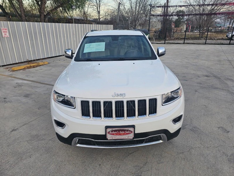 Jeep Grand Cherokee Vehicle Image 10
