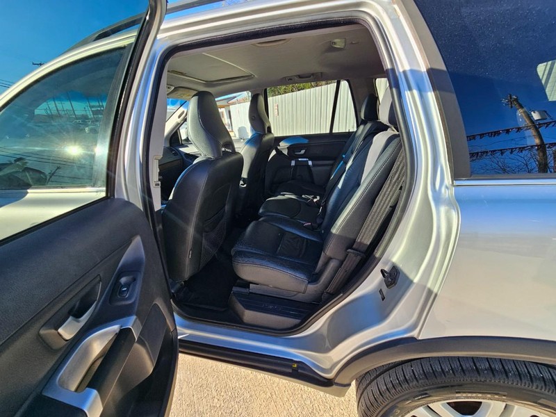 Volvo XC90 Vehicle Image 12