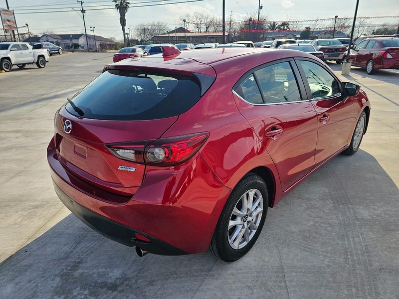 Mazda MAZDA3 Vehicle Image 07