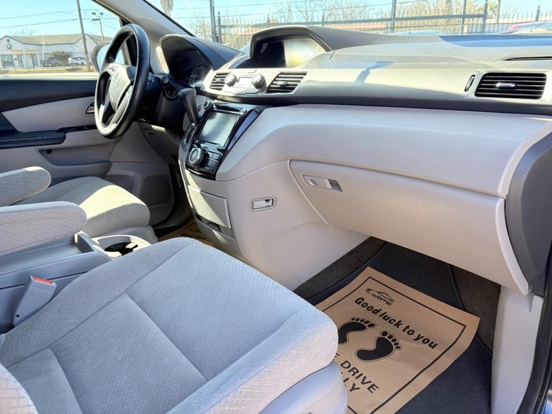 Honda Odyssey Vehicle Image 10