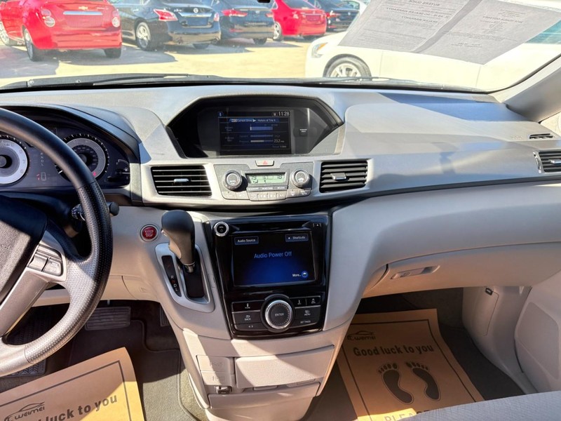Honda Odyssey Vehicle Image 11