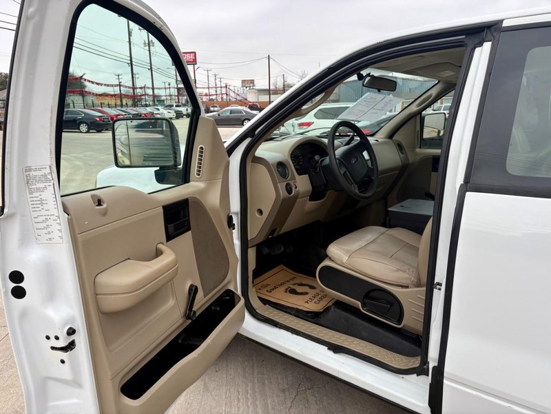 Ford F-150 Vehicle Image 11