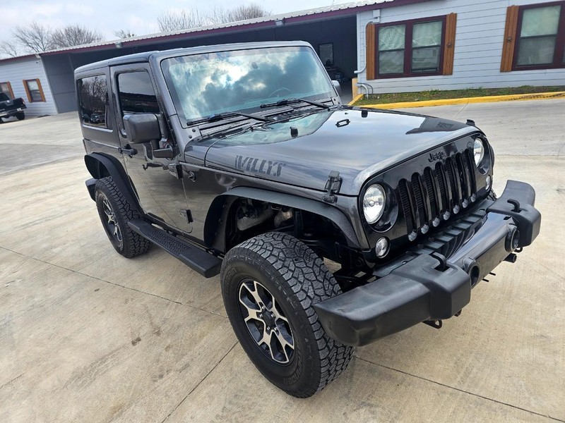 Jeep Wrangler Vehicle Full-screen Gallery Image 09