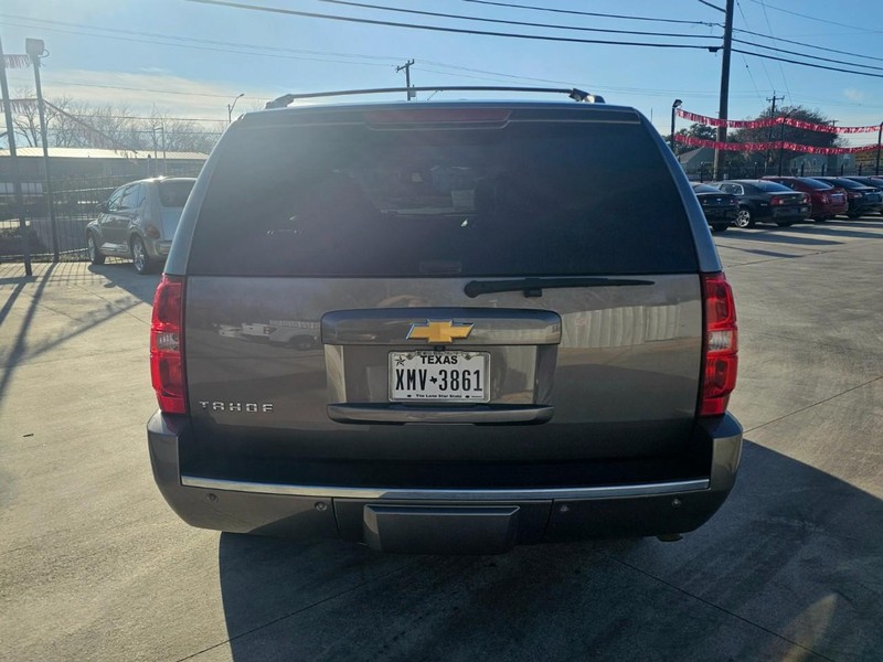 Chevrolet Tahoe Vehicle Image 04