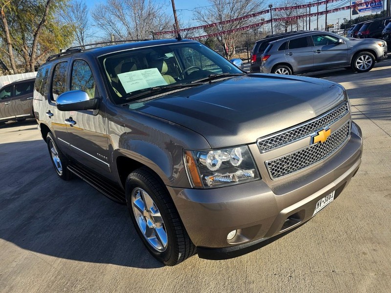 Chevrolet Tahoe Vehicle Image 09