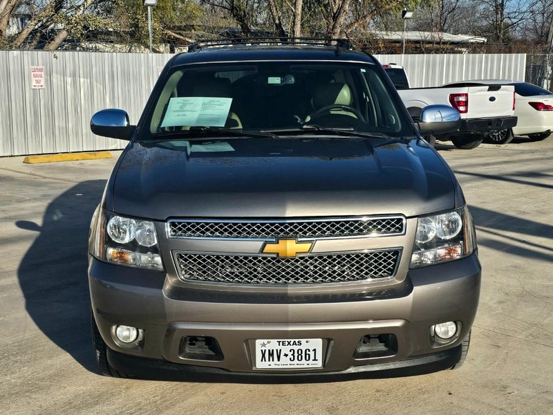 Chevrolet Tahoe Vehicle Image 10
