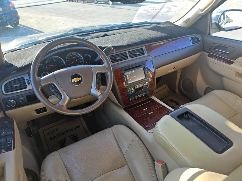 Chevrolet Tahoe Vehicle Image 19