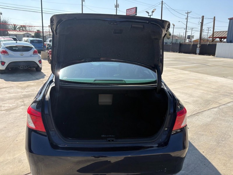 Lexus ES 350 Vehicle Image 05