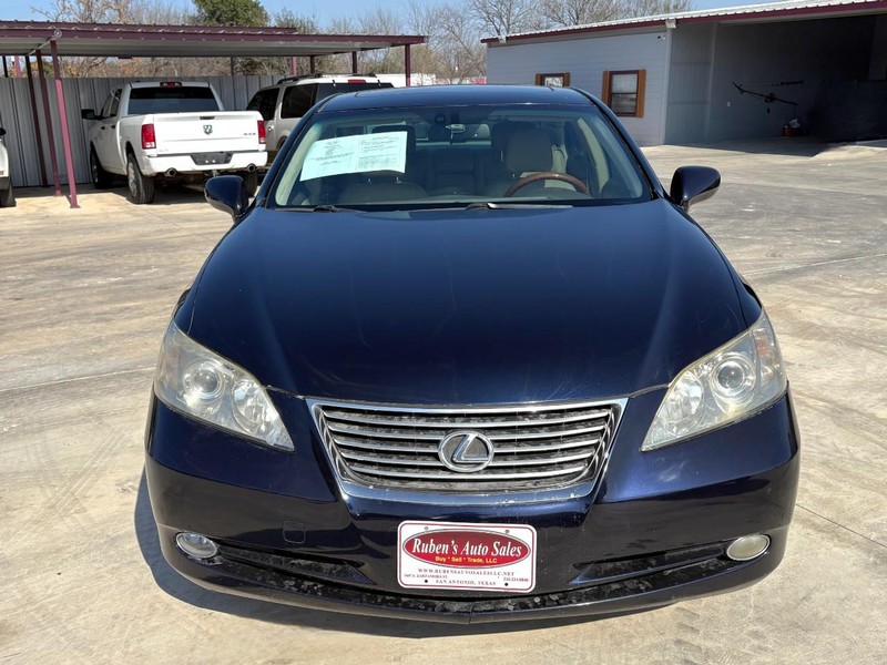 Lexus ES 350 Vehicle Image 09