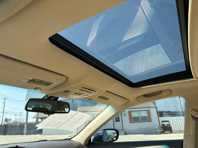 Lexus ES 350 Vehicle Image 20