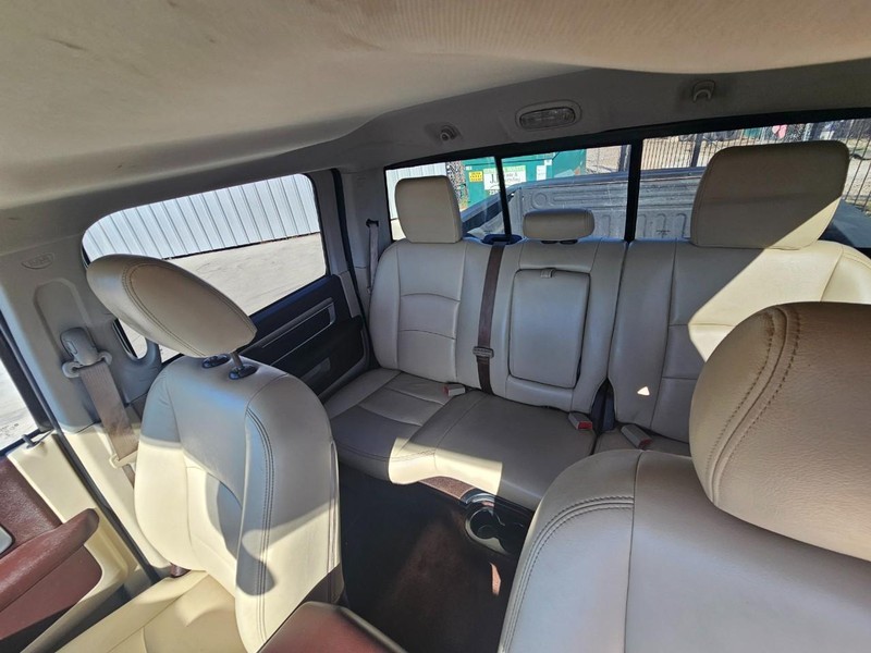 Ram 1500 Vehicle Image 16