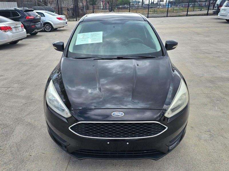 Ford Focus Vehicle Image 08