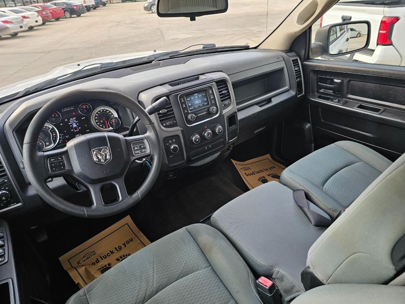 Ram 1500 Vehicle Image 13