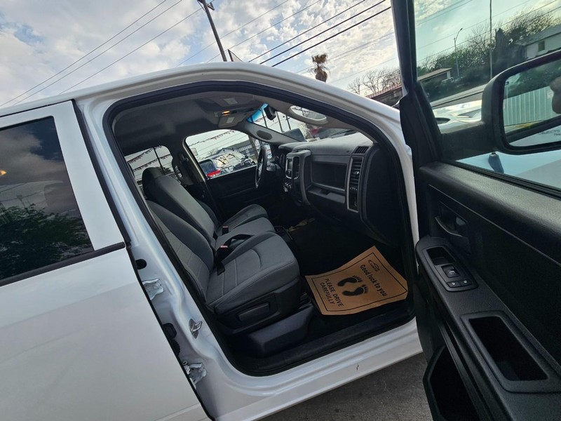 Ram 1500 Vehicle Image 14