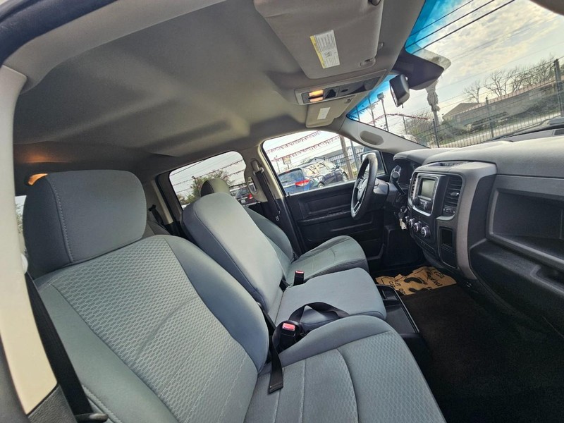 Ram 1500 Vehicle Image 15