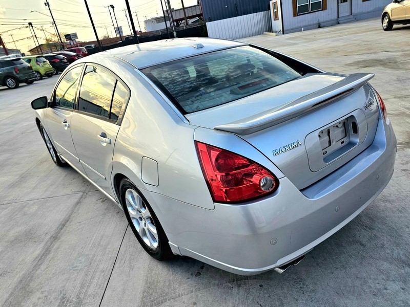 Nissan Maxima Vehicle Image 03