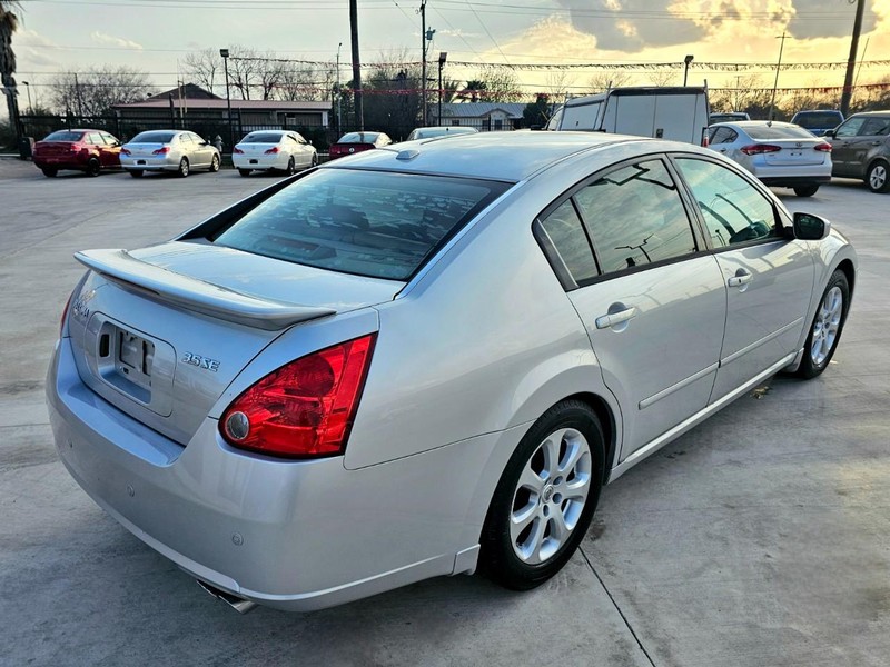 Nissan Maxima Vehicle Image 05