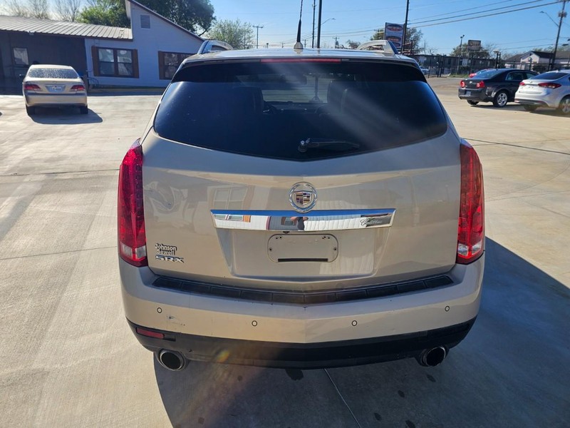 Cadillac SRX Vehicle Image 04