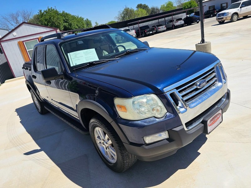 Ford Explorer Sport Trac Vehicle Image 07