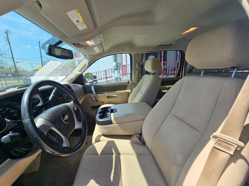 Chevrolet Silverado 1500 Vehicle Image 10