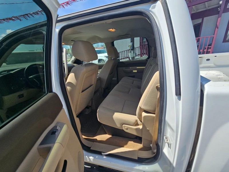 Chevrolet Silverado 1500 Vehicle Image 11