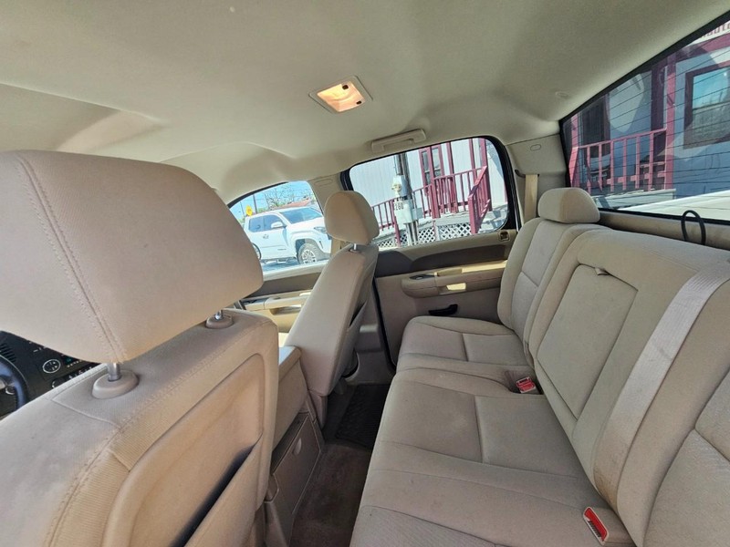 Chevrolet Silverado 1500 Vehicle Image 12