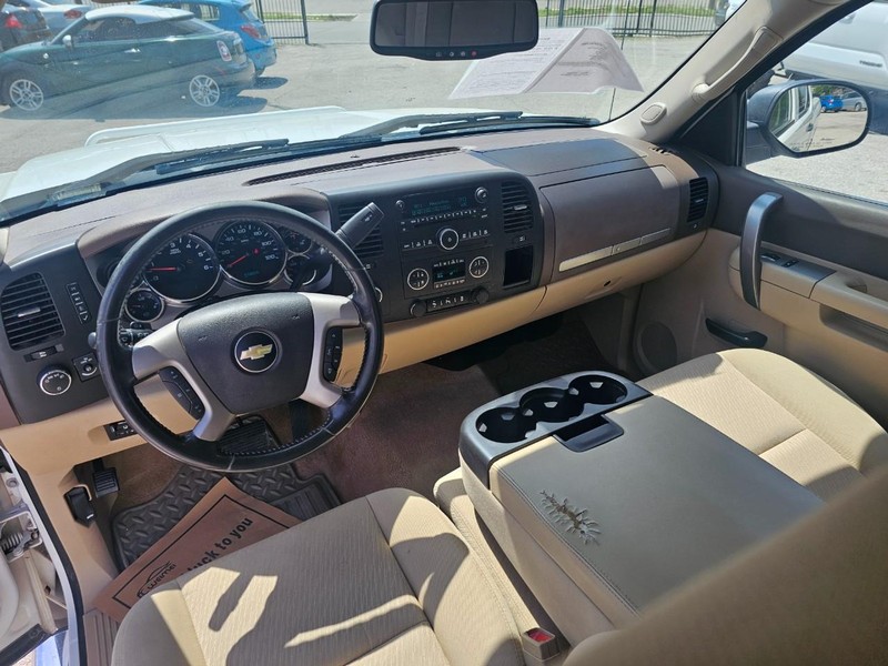 Chevrolet Silverado 1500 Vehicle Image 13