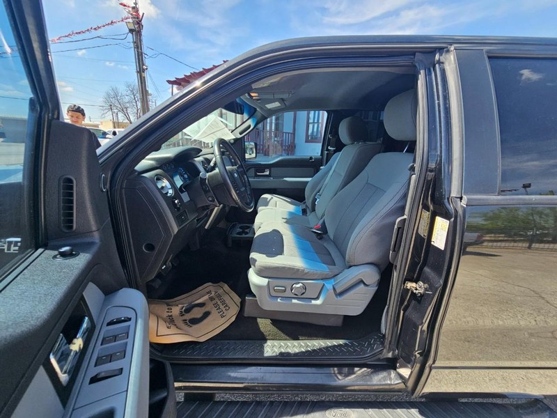 Ford F-150 Vehicle Image 09