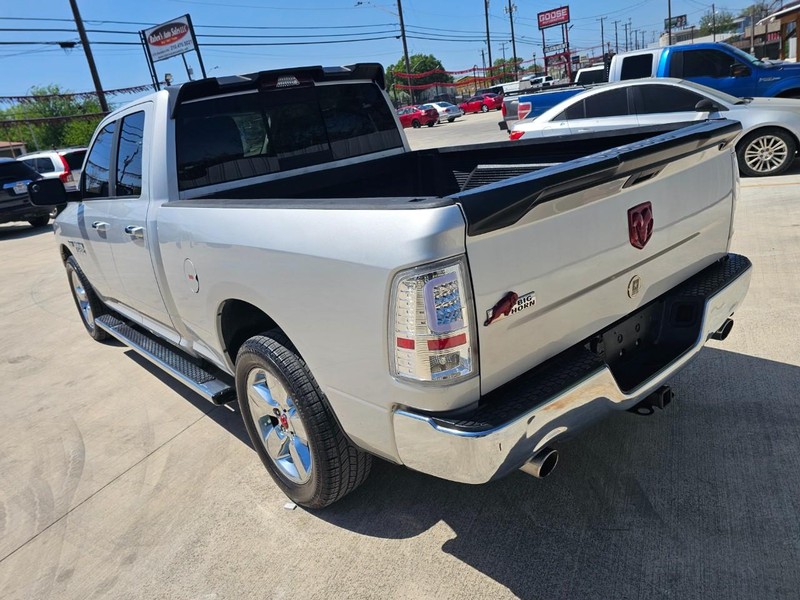 Ram 1500 Vehicle Image 03