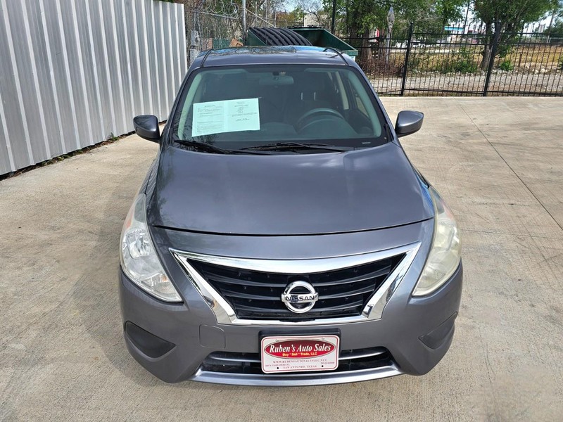 Nissan Versa Sedan Vehicle Image 08