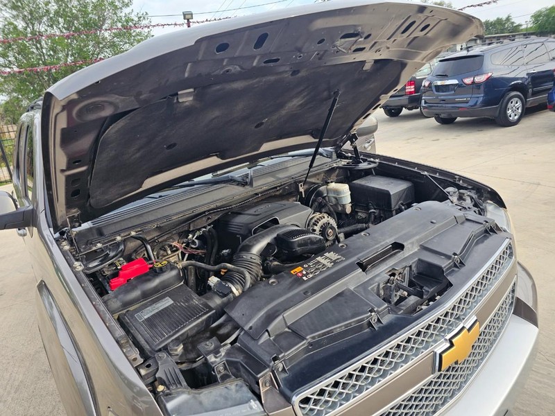 Chevrolet Tahoe Vehicle Image 10