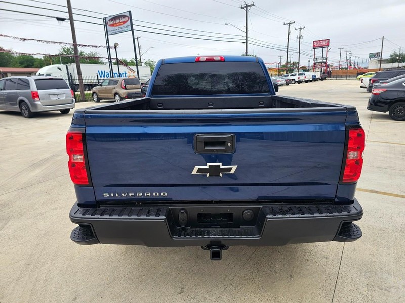 Chevrolet Silverado 1500 Vehicle Image 04