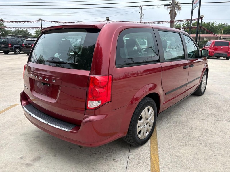 Dodge Grand Caravan Vehicle Image 05