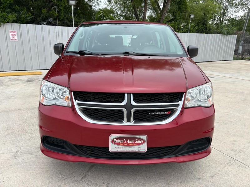 Dodge Grand Caravan Vehicle Image 08