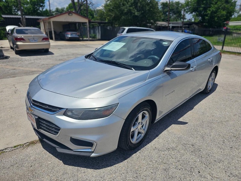 Chevrolet Malibu Vehicle Full-screen Gallery Image 01