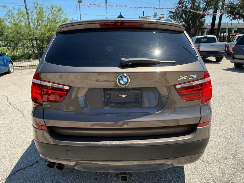 BMW X3 Vehicle Image 04