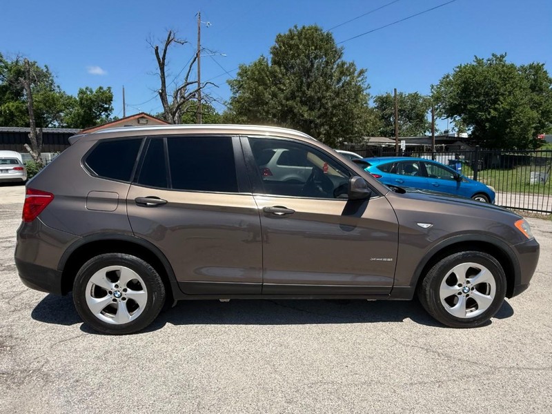 BMW X3 Vehicle Image 06