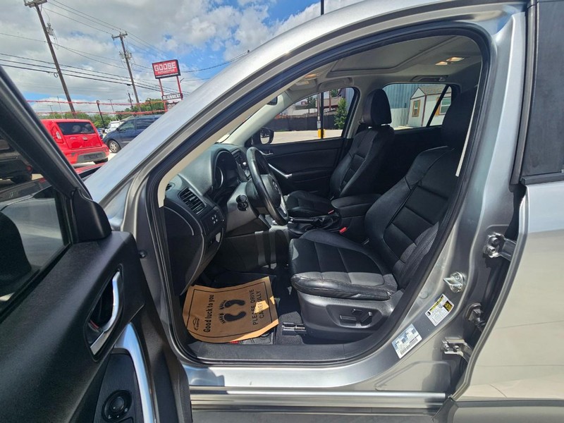 Mazda CX-5 Vehicle Image 10