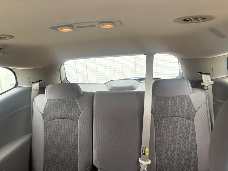 Chevrolet Traverse Vehicle Image 15