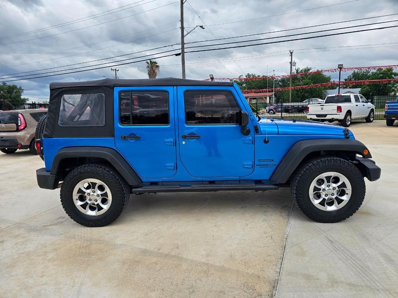 Jeep Wrangler Unlimited Vehicle Image 08