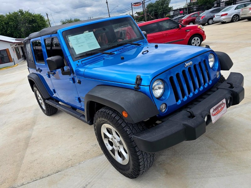 Jeep Wrangler Unlimited Vehicle Image 09