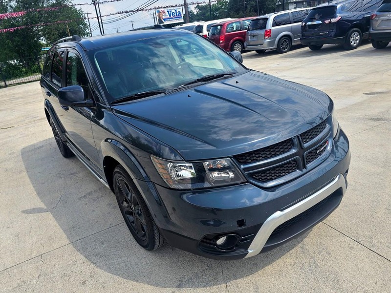 Dodge Journey Vehicle Full-screen Gallery Image 07